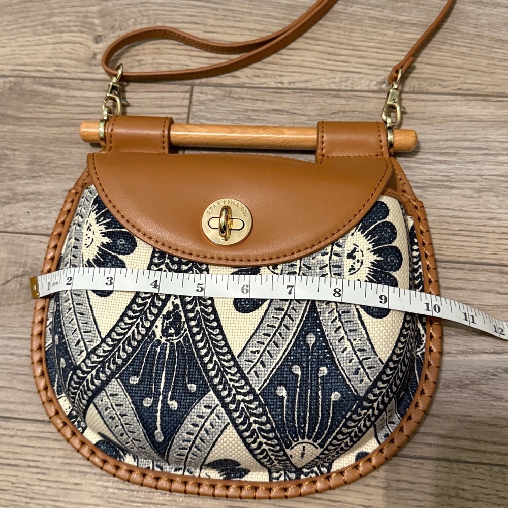 SPARTINA 449 Catalina Ashley River Crossbody - Picture 3 of 10